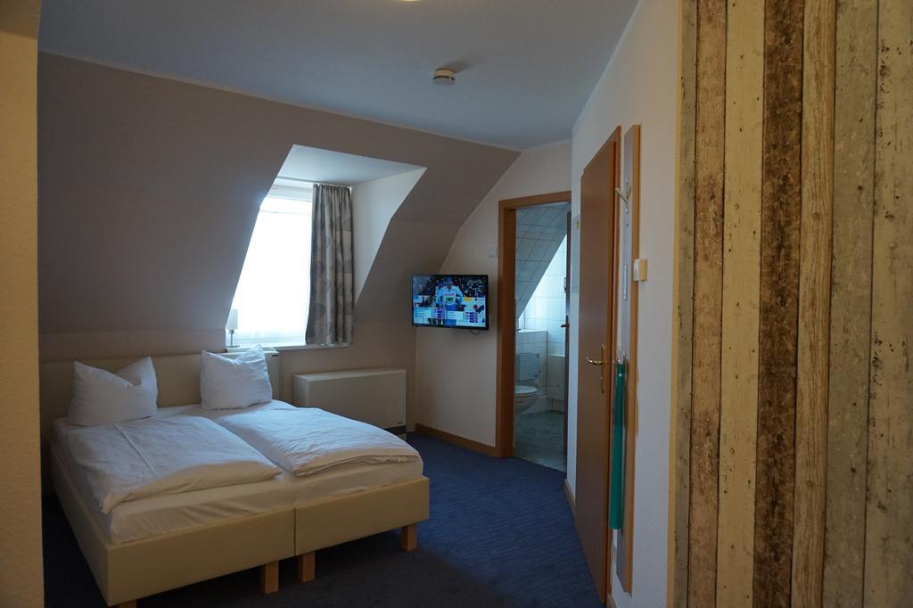 Bootshaus Neustrelitz Hotel Ngoại thất bức ảnh