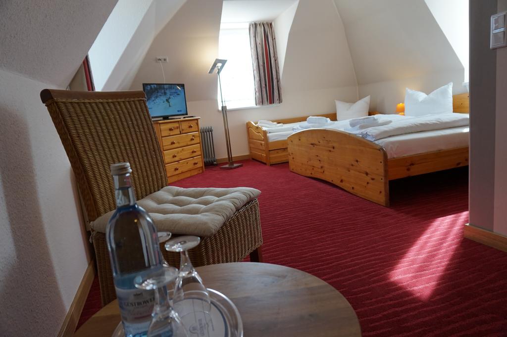 Bootshaus Neustrelitz Hotel Ngoại thất bức ảnh